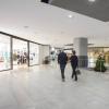 Interior Centro Comercial La Marina